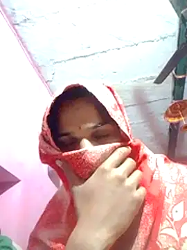 poonamhotxx online show from 12.04.25