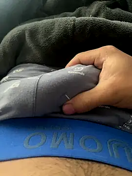 Snapshot of Yacc_0220 chatting on 12.04.25 Yacc 0220 online show from 12.04.25