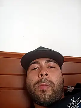 Snapshot of HotThreesoome chatting on 01.12.26 HotThreesoome online show from 01.12.26