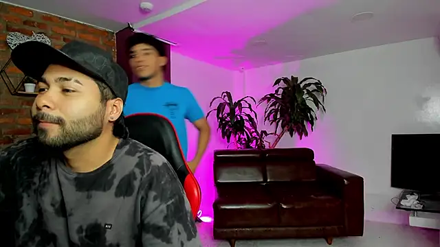 Snapshot of HotThreesoome chatting on 02.07.26 HotThreesoome online show from 02.07.26