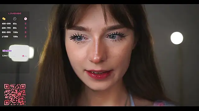 Snapshot of Lanenger chatting on 03.04.26 Lanenger online show from 03.04.26