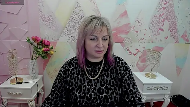 winky pinky  online show from 12.05.25