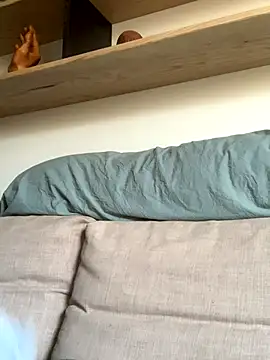 Snapshot of Redwood0000 chatting on 12.04.25 Redwood0000 online show from 12.04.25