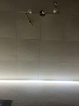 OnlyTyroone online show from 12.04.25