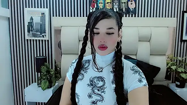 Irenne Rouss online show from 12.05.25