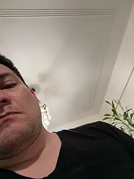 CharlyAlfa22 online show from 04.18.26