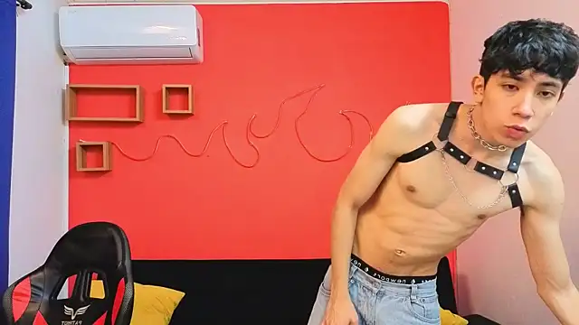 Neo Twink online show from 02.05.26