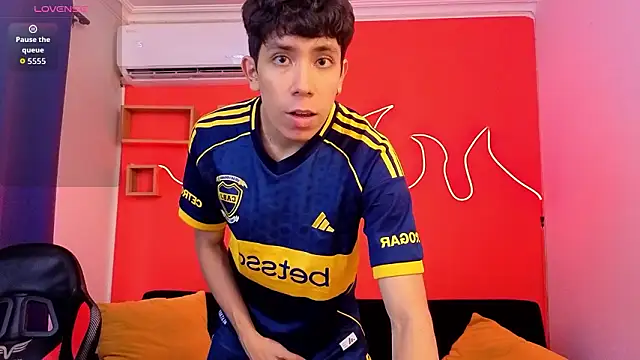 Neo Twink online show from 03.24.26