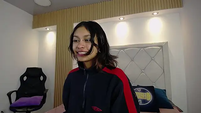 Kat Cute online show from 04.26.26