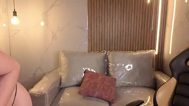 Snapshot of Sara_valderrama_ chatting on 01.09.26 Sara valderrama online show from 01.09.26