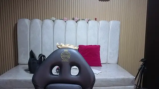 Snapshot of Sara_valderrama_ chatting on 02.23.26 Sara valderrama online show from 02.23.26