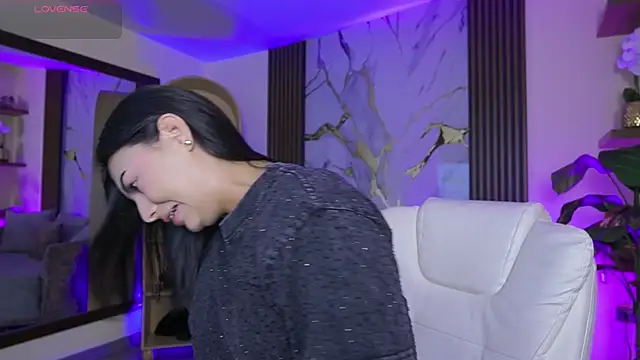 Snapshot of LiaWheeler chatting on 07.08.26 LiaWheeler online show from 07.08.26