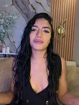 Snapshot of AlinaArgii chatting on 07.17.26 AlinaArgii online show from 07.17.26