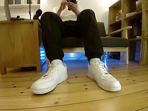 Snapshot of jonas_camboy chatting on 02.05.26 jonas camboy online show from 02.05.26