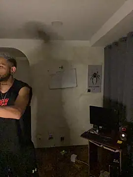 Snapshot of Dakota_Goldd chatting on 12.17.25 Dakota Goldd online show from 12.17.25