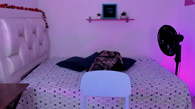 vaalentiino online show from 01.12.26