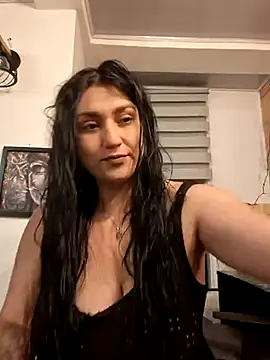 Magenta Moon online show from 03.21.26