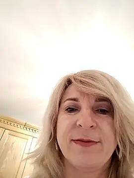 AhlyssaLove1155 online show from 03.09.26