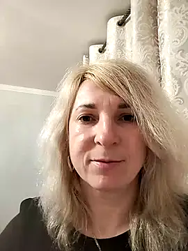 AhlyssaLove1155 online show from 03.25.26