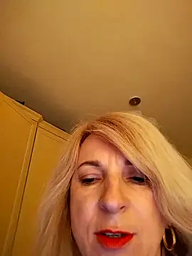 AhlyssaLove1155 online show from 04.03.26