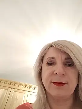AhlyssaLove1155 online show from 05.15.26
