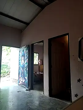 Snapshot of Charlott_smi chatting on 12.13.25 Charlott smi online show from 12.13.25