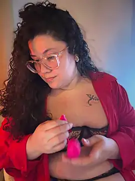 VanesssaMilf  online show from 07.05.26