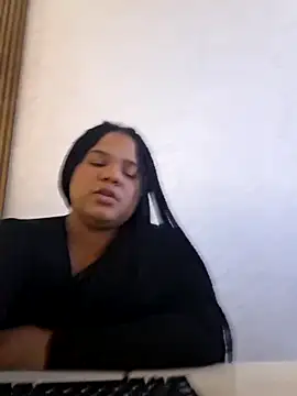 IsaSalvatore online show from 04.21.26