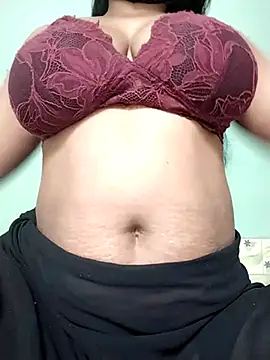 Snapshot of Uma-2 chatting on 02.17.26 Uma-2 online show from 02.17.26