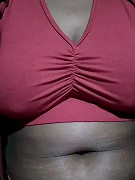 Snapshot of Uma-2 chatting on 02.22.26 Uma-2 online show from 02.22.26