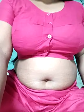 Snapshot of Uma-2 chatting on 02.24.26 Uma-2 online show from 02.24.26