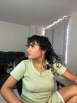 ladulcemary  online show from 05.22.26