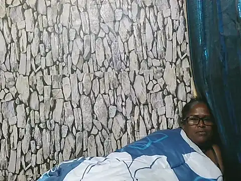 Snapshot of Exotic_indian95 chatting on 01.10.26 Exotic indian95 online show from 01.10.26