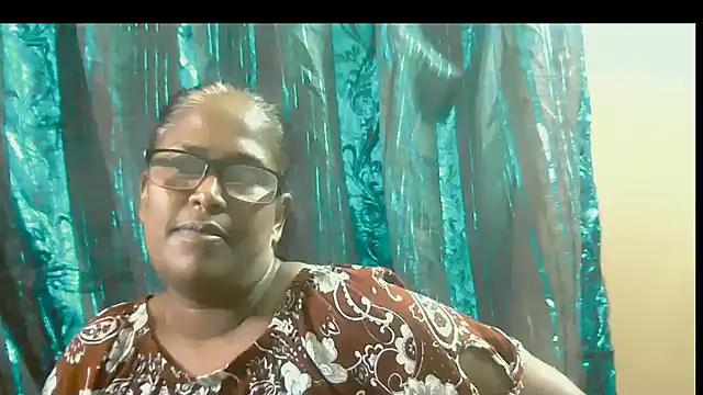 Snapshot of Exotic_indian95 chatting on 02.05.26 Exotic indian95 online show from 02.05.26