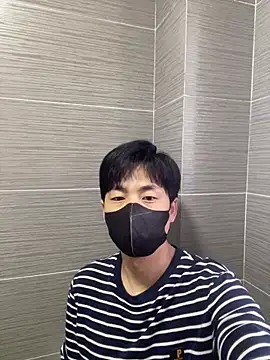 kimze7 online show from 04.14.26