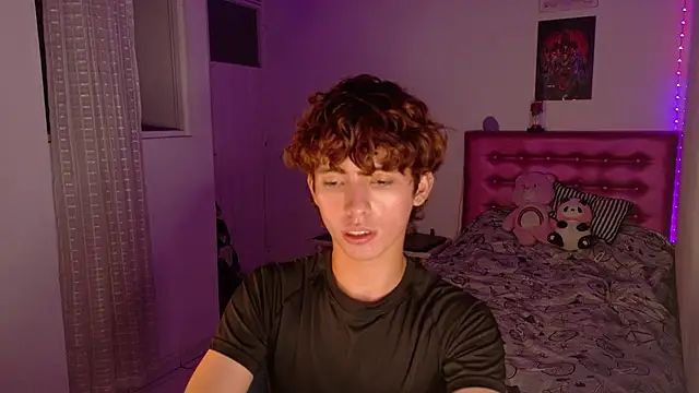 Snapshot of Dani_Dancer chatting on 01.06.26 Dani Dancer online show from 01.06.26