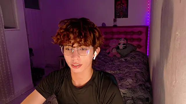 Snapshot of Dani_Dancer chatting on 01.10.26 Dani Dancer online show from 01.10.26