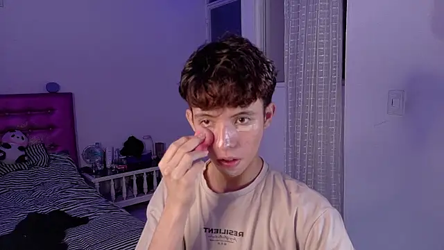 Snapshot of Dani_Dancer chatting on 02.15.26 Dani Dancer online show from 02.15.26