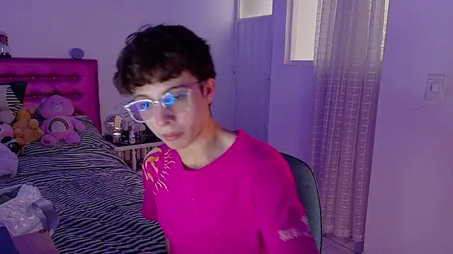 Snapshot of Dani_Dancer chatting on 02.22.26 Dani Dancer online show from 02.22.26