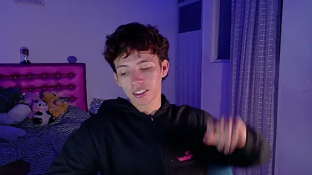 Snapshot of Dani_Dancer chatting on 02.27.26 Dani Dancer online show from 02.27.26