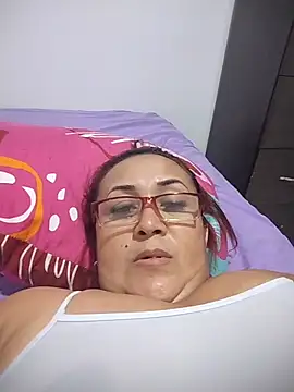 Nini Love  online show from 03.19.26