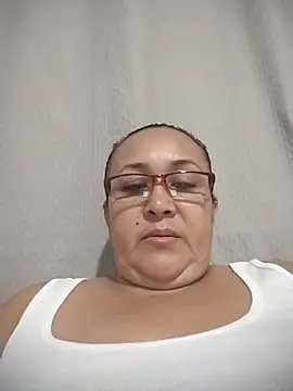 Nini Love  online show from 04.16.26