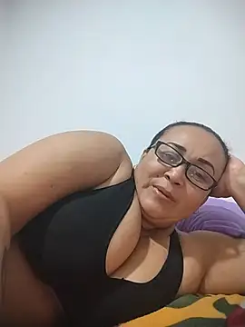 Nini Love  online show from 06.25.26