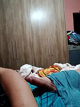 Snapshot of AVALIAminhaPika chatting on 02.25.26 AVALIAminhaPika online show from 02.25.26