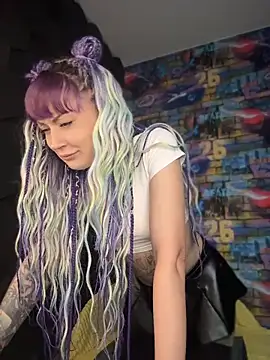 Tattoo  Moon online show from 06.05.26
