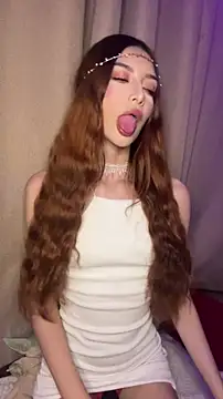 HoneyWeebsss online show from 03.25.26