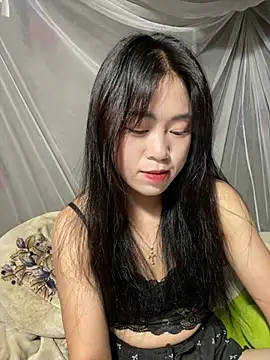 sofia-bae online show from 04.04.26