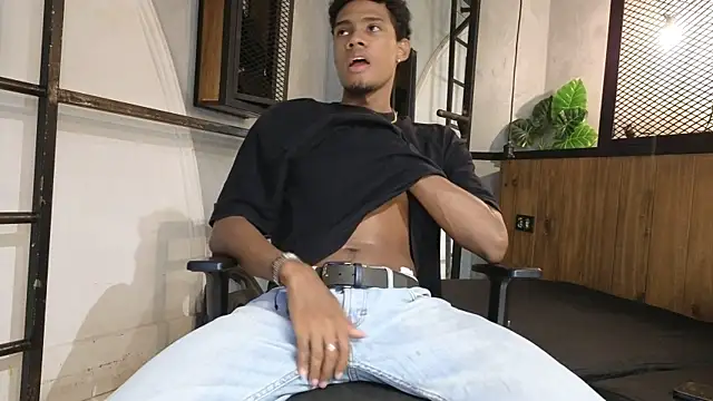 Snapshot of sweet__ethan chatting on 12.15.25 sweet ethan online show from 12.15.25