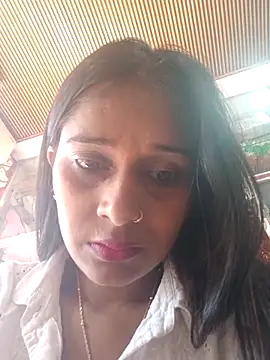 nehakapoor89 online show from 02.14.26