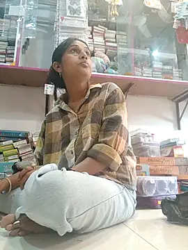 nehakapoor89 online show from 02.23.26